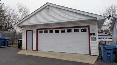 609 College Ave, Unit 1 - Lower in Aurora, IL - Building Photo - Building Photo