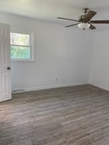 1738 Woodleaf Ln in Lancaster, SC - Building Photo