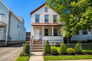 612 S Park St, Unit APT 1 in Elizabeth, NJ - Building Photo