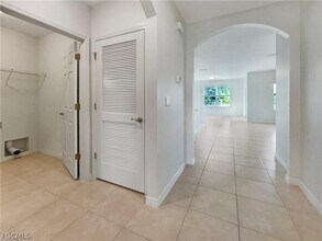 131 NE 23rd Pl in Cape Coral, FL - Building Photo - Building Photo