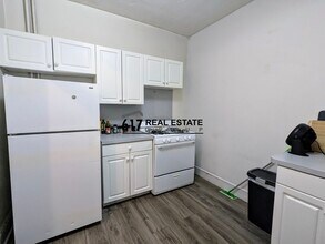 54 Egmont St in Brookline, MA - Building Photo - Building Photo