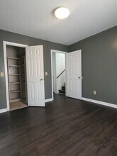 304 Briggs Ave, Unit C in Greenwood, SC - Foto de edificio - Building Photo