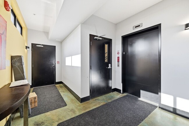 211 Cream St in Charlottesville, VA - Building Photo - Building Photo