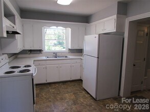 1107 Forestdale Dr in Salisbury, NC - Building Photo - Building Photo