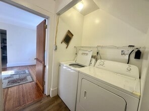 986 Ash St in Danville, PA - Foto de edificio - Building Photo