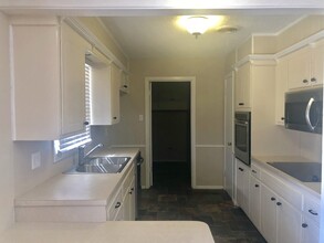 4405 59th St in Lubbock, TX - Building Photo - Building Photo