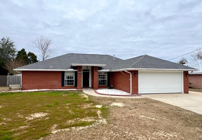 property at 318 Riverchase Blvd