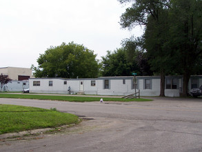 American Mobile Home Park in Flint, MI - Building Photo - Building Photo