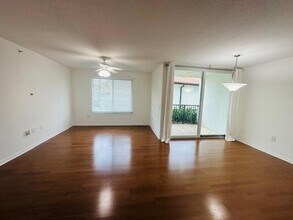 401 Villa Cir in Boynton Beach, FL - Building Photo - Building Photo