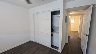 Pinchot Arms Apartments in Phoenix, AZ - Foto de edificio - Building Photo