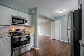 4115 Warwick Blvd in Kansas City, MO - Building Photo - Building Photo