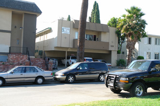 126 S Occidental Blvd in Los Angeles, CA - Building Photo - Building Photo