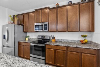 5640 Camilla St in St. Cloud, FL - Building Photo - Building Photo