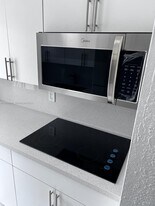 1131 SW 7th St in Miami, FL - Building Photo