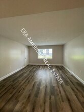 613 Colonial Dr in Fort Walton Beach, FL - Building Photo - Building Photo
