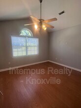 413 Bowers Park Cir in Knoxville, TN - Building Photo - Building Photo