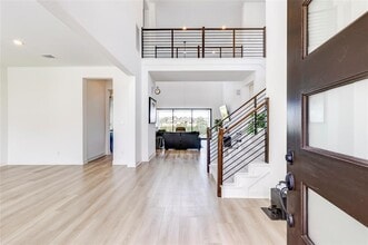 462 Old Stone Rd in Austin, TX - Building Photo - Building Photo