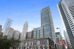 130 N Garland Ct, Unit 4105 in Chicago, IL - Building Photo
