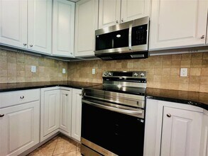 101 S Eola Dr in Orlando, FL - Building Photo - Building Photo