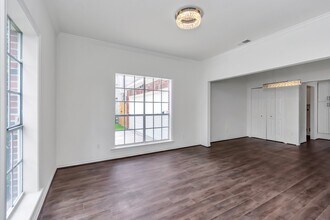 12818 Chamberlain Dr in Houston, TX - Building Photo - Building Photo