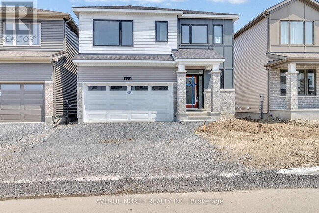 property at 852 Pearly Everlasting Cres