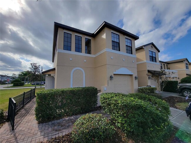 property at 2223 Seven Oaks Dr