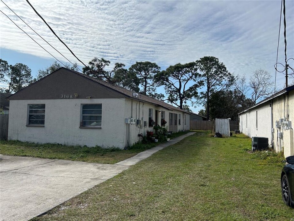 3168 Huron Ave in Oldsmar, FL - Building Photo