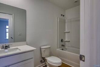 180 Labrador Ln in Harvest, AL - Building Photo - Building Photo