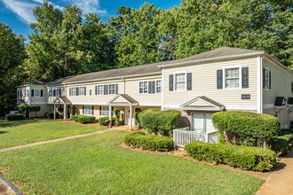 Nissan Golden Gate in Stone Mountain, GA - Building Photo - Building Photo