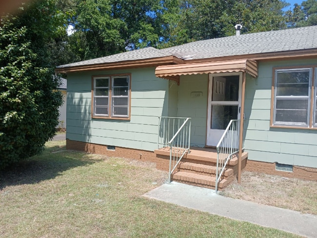 100 Willow Ave in Warner Robins, GA - Building Photo - Building Photo