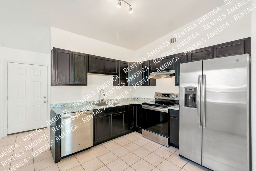 2502 N Columbus Blvd in Tucson, AZ - Building Photo