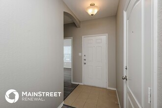 421 Crescent Creek Ln in Fort Worth, TX - Foto de edificio - Building Photo