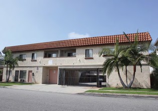 Cordary Apartments in Hawthorne, CA - Building Photo - Building Photo