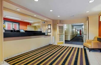 Furnished Studio-Destin - US 98 - Emerald in Destin, FL - Building Photo - Building Photo