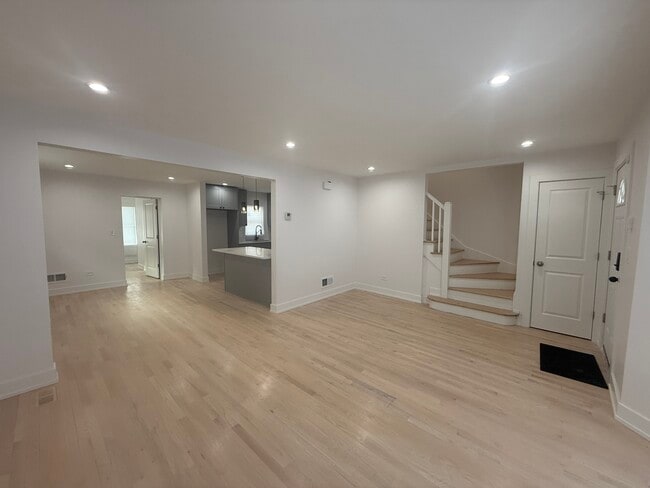 9304 S Justine St in Chicago, IL - Building Photo - Building Photo