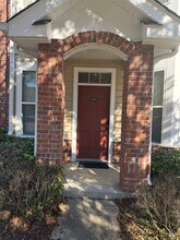 704 River Rock Way, Unit 101 in Newport News, VA - Building Photo - Building Photo