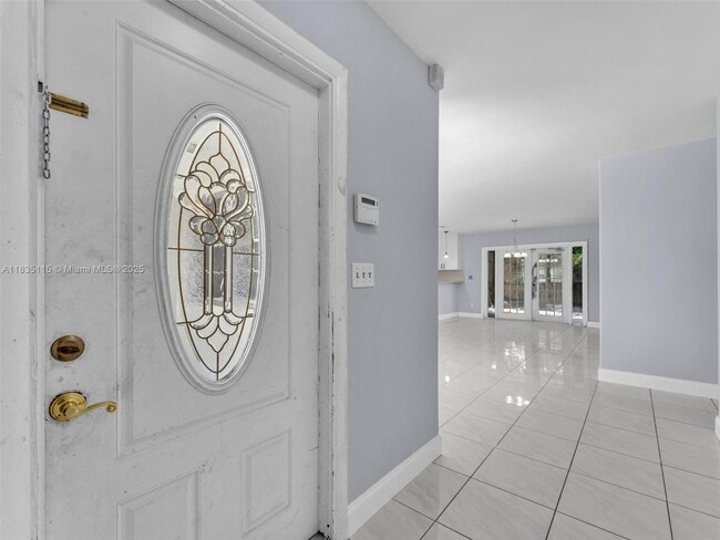 6525 SW 18th St in Miramar, FL - Building Photo - Building Photo