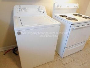 2405 E Florida St in Greensboro, NC - Building Photo - Building Photo