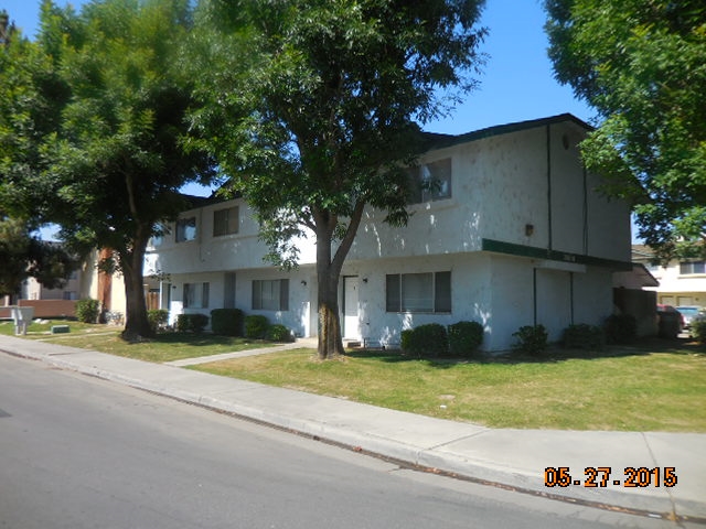 3601 Rockford Ave in Bakersfield, CA - Foto de edificio