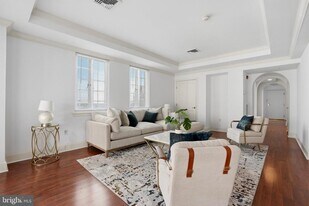 1512 Spruce St in Philadelphia, PA - Building Photo