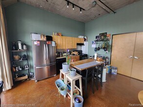 55 W Canfield St in Detroit, MI - Building Photo - Building Photo