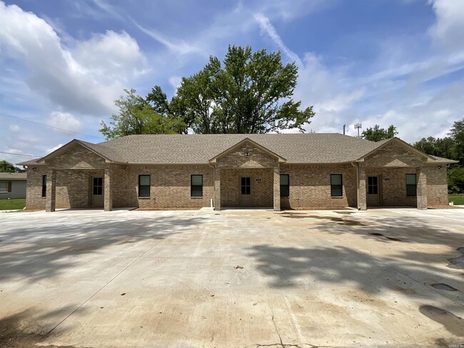 property at 716 S Spring St