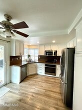 1432 Sappanwood Ave in Thousand Oaks, CA - Building Photo - Building Photo