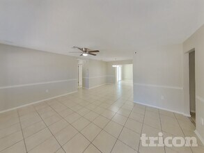 6320 Moog Rd in Holiday, FL - Building Photo - Building Photo