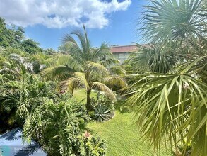 809 W Oakland Park Blvd in Wilton Manors, FL - Foto de edificio - Building Photo