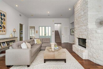 2102 Paisano Rd in Austin, TX - Building Photo - Building Photo