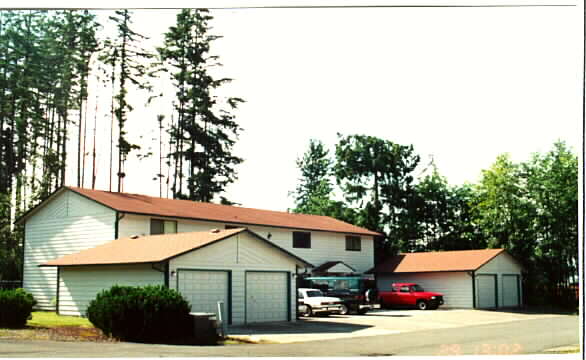 12013-12019 124th Ave. Ct E in Puyallup, WA - Foto de edificio - Building Photo