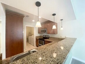 6750 Del Rey Ave, Unit Unit 121 in Las Vegas, NV - Building Photo - Building Photo