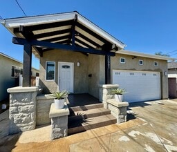 15003 Van Buren Ave in Gardena, CA - Building Photo - Building Photo