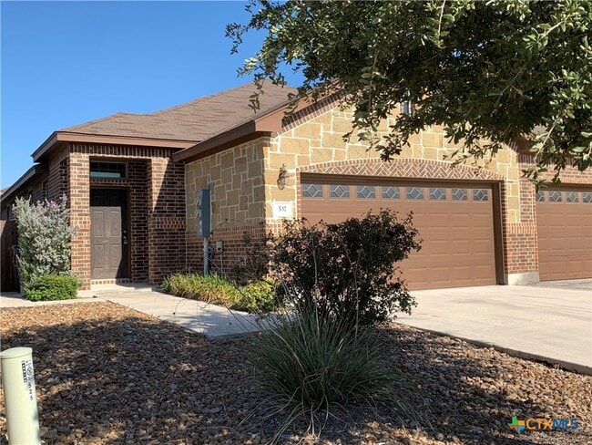 property at 537 Creekside Frst